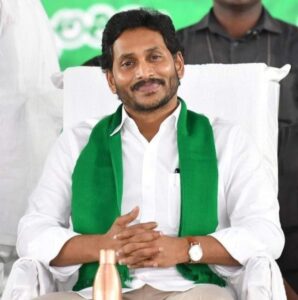 కార్యకర్తలుతో జగన్ అన్న